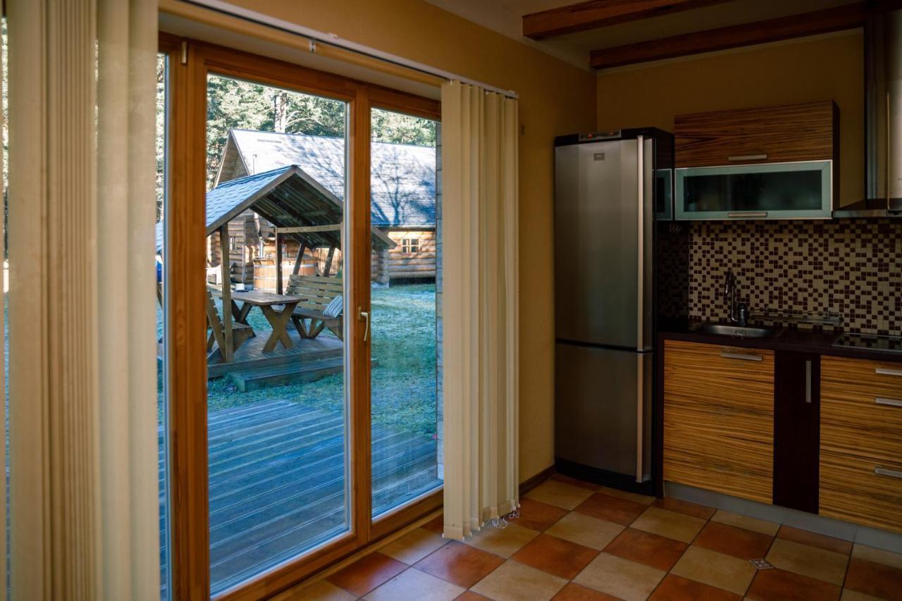 Bash Village House Ventspils Ngoại thất bức ảnh